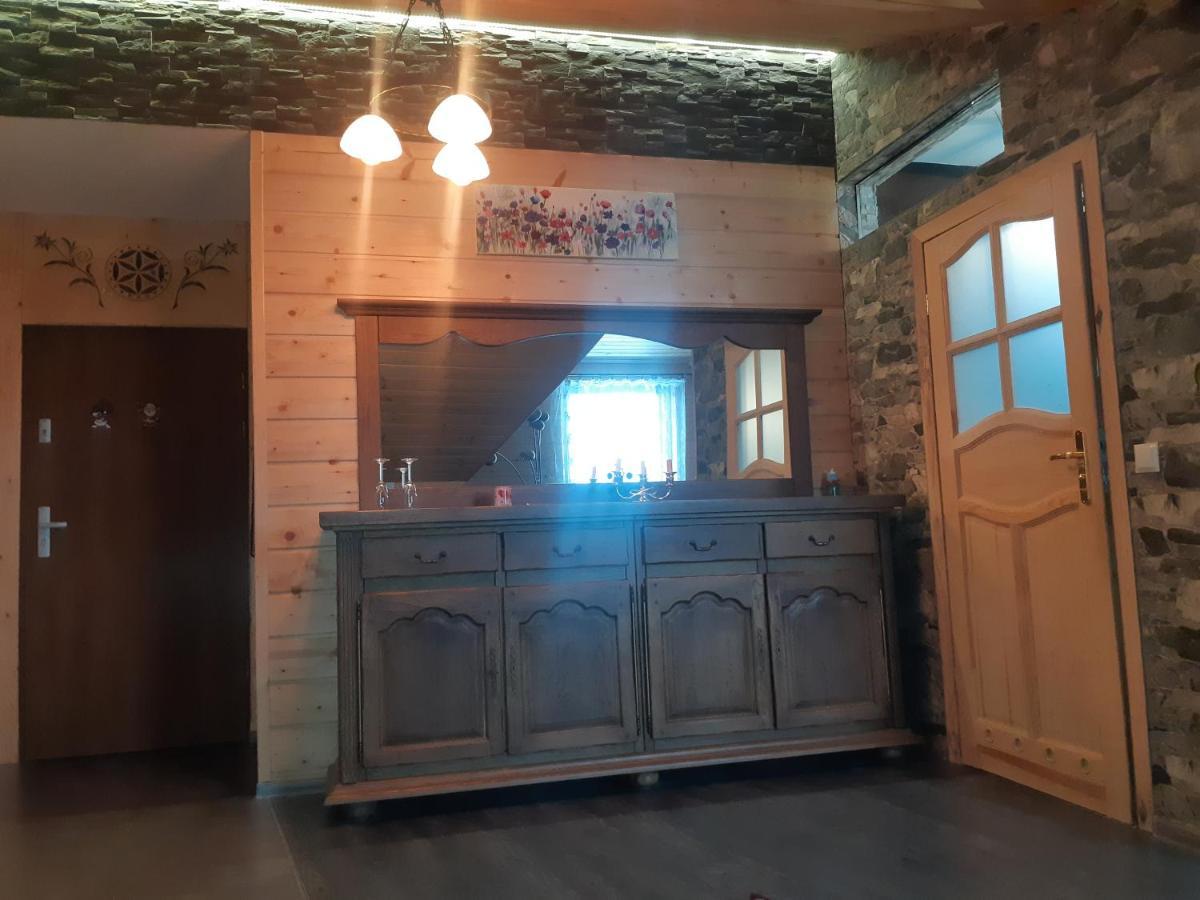 Apartamenty I Pokoje Goscinne Nowita Zakopane Exterior photo